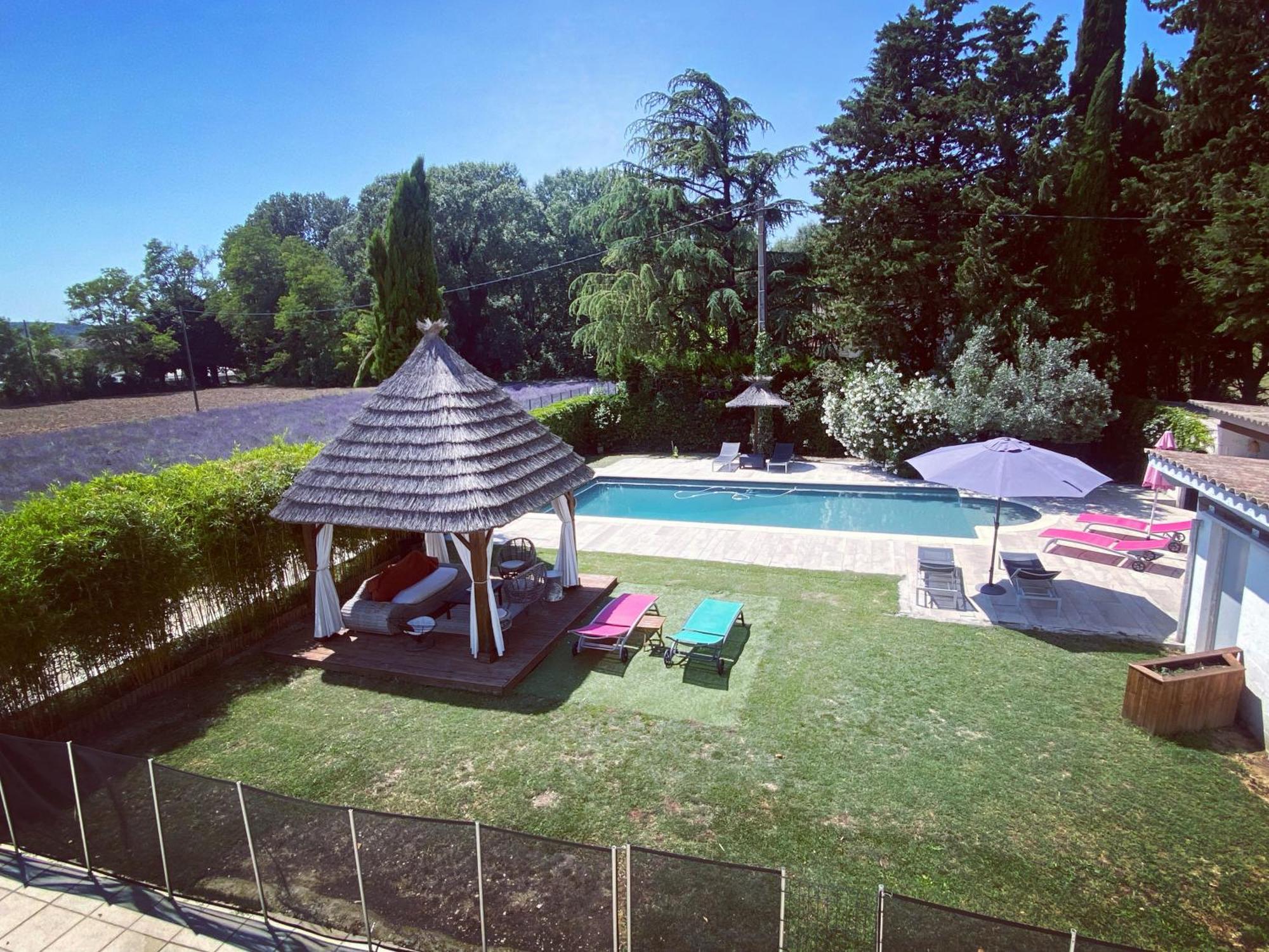 Villa Les Portes De Provence Sauzet  Bagian luar foto